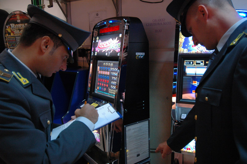 giochi-scommesse-guardia-finanza.jpg