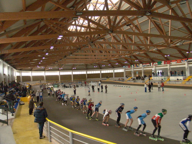 pattinaggio-indoor.jpg