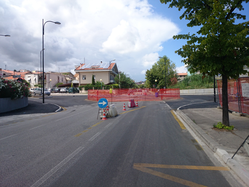 rotatoria-via-di-sotto-4.jpg