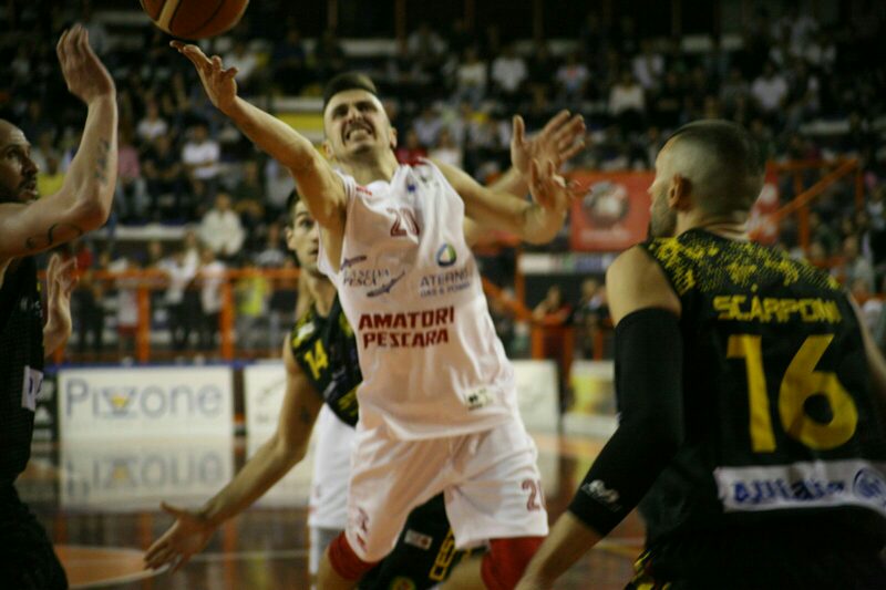 amatori-basket-ea74.jpg
