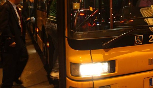 autobus-notte.jpg