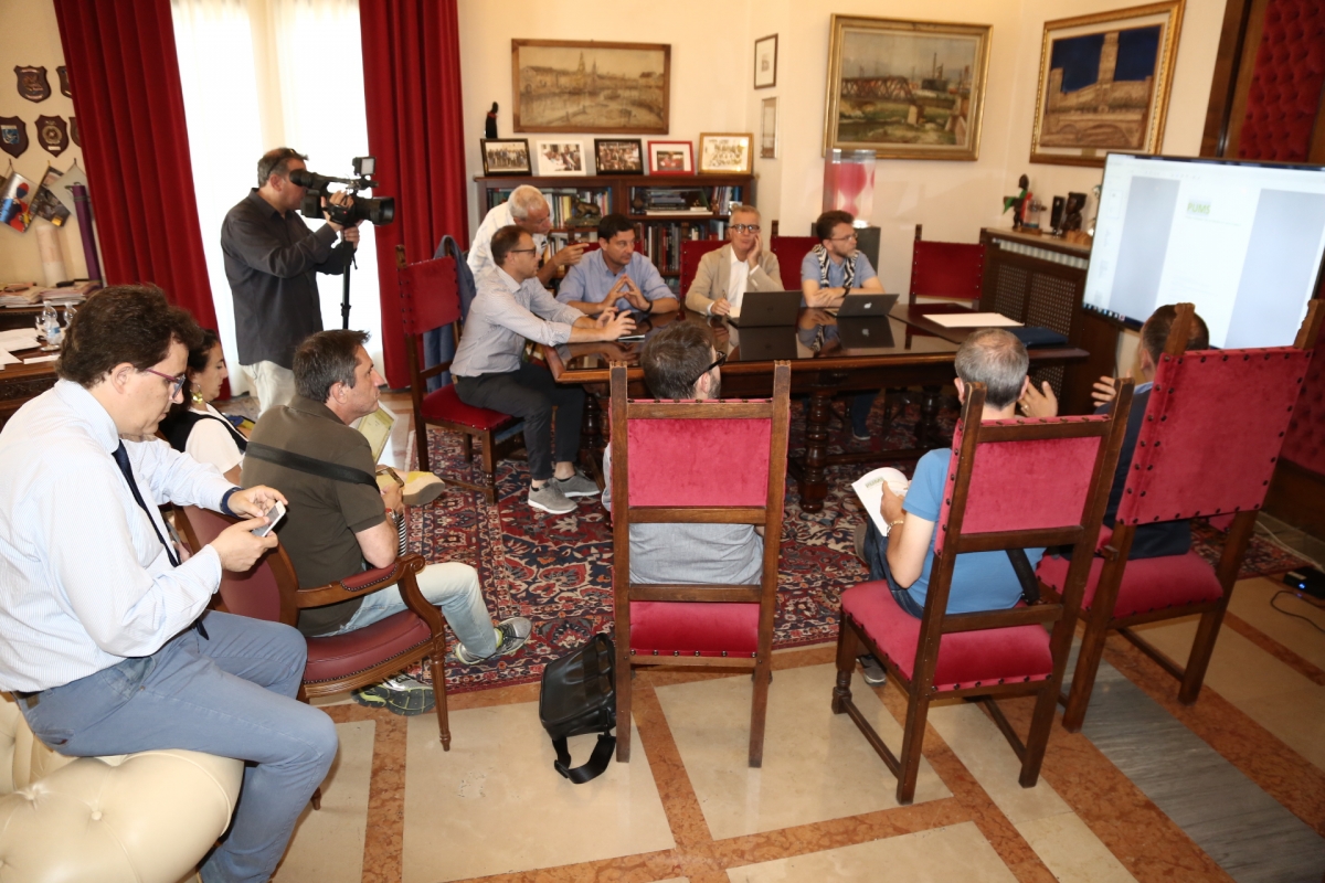 conferenza-pums.jpg