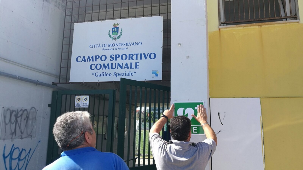 Defibrillatore-via-foscolo-montesilvano.JPG