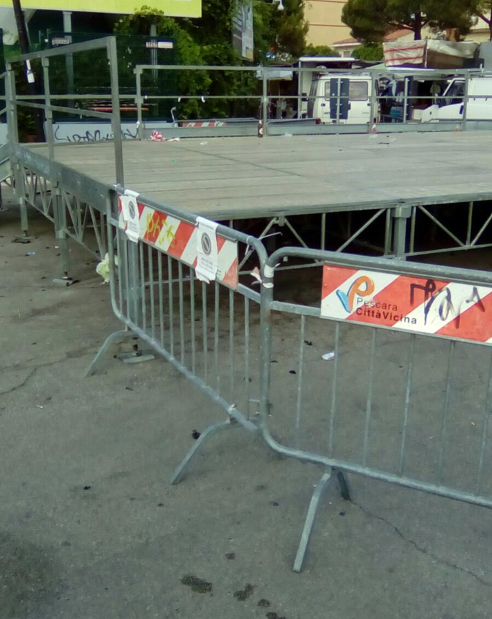 mercato-palco-commercianti-(2).jpg