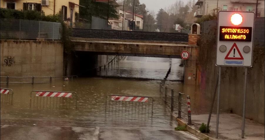 sottopasso-fontanelle-allagato-2017.JPG