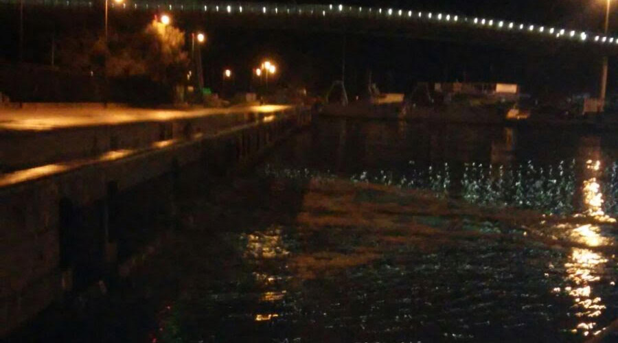 sversamento-liquami-fiume.jpg