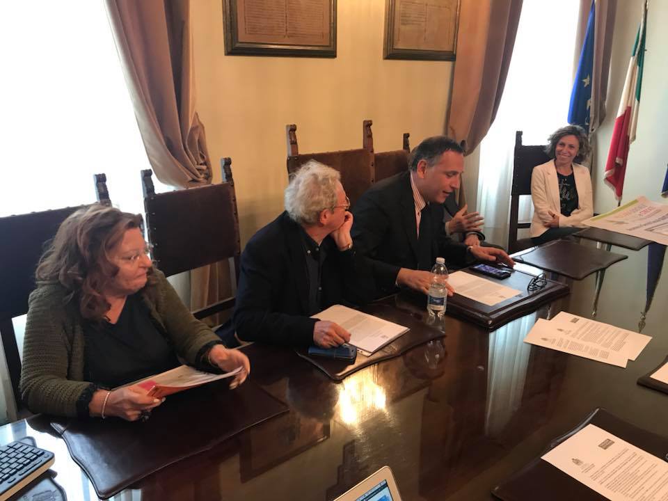 conferenza-centro-senile.jpg