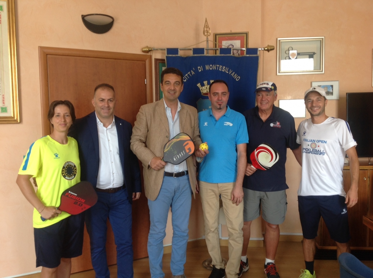 conferenza-pickleball.JPG