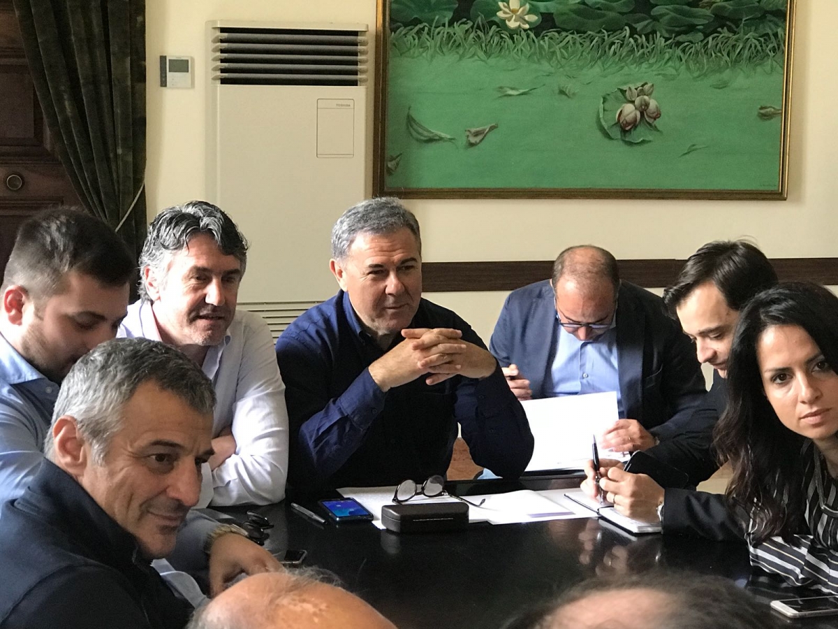 Foto-Commissione1-472f.jpg