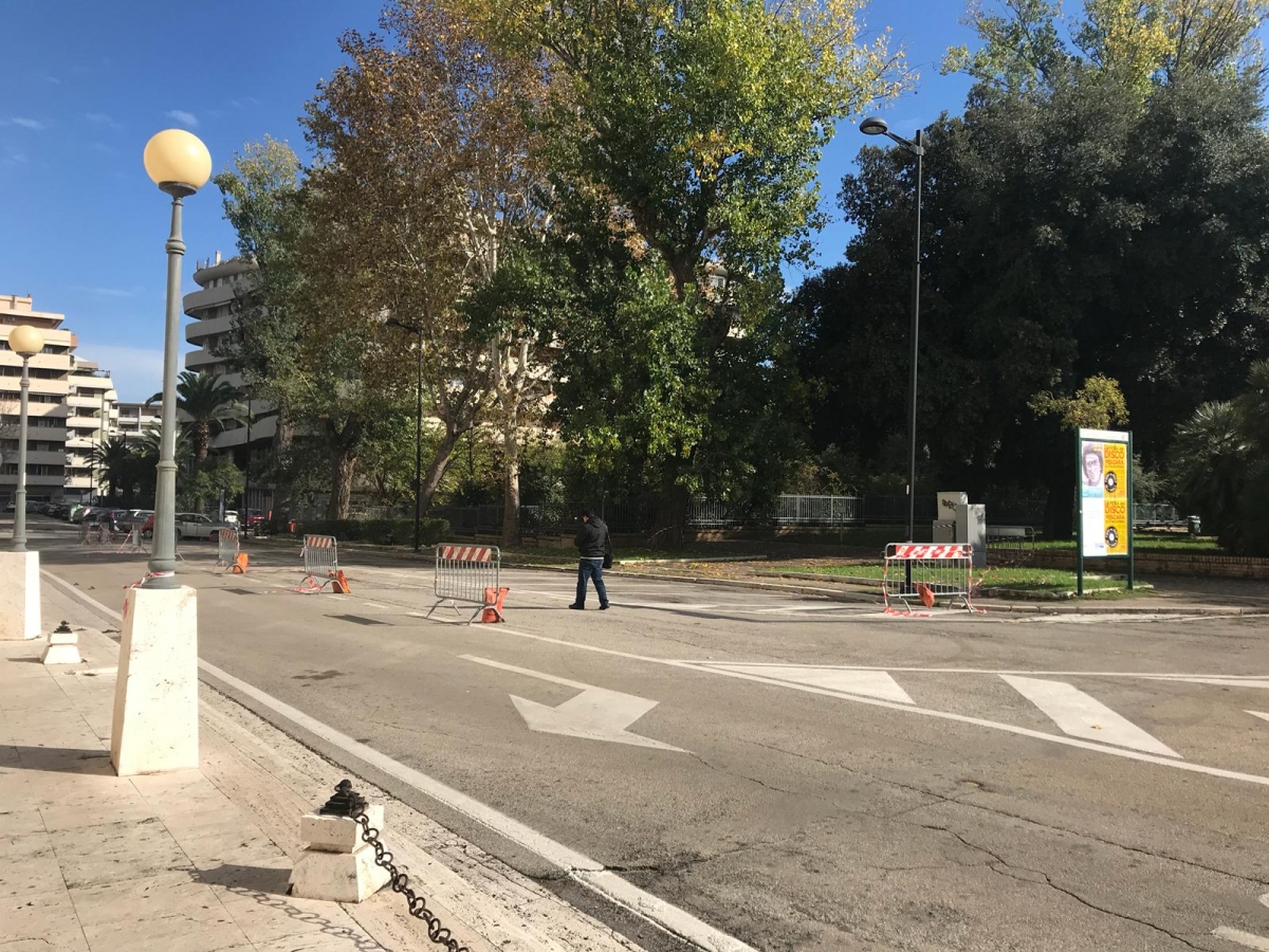 Foto-chiusura-via-Avezzano.jpeg