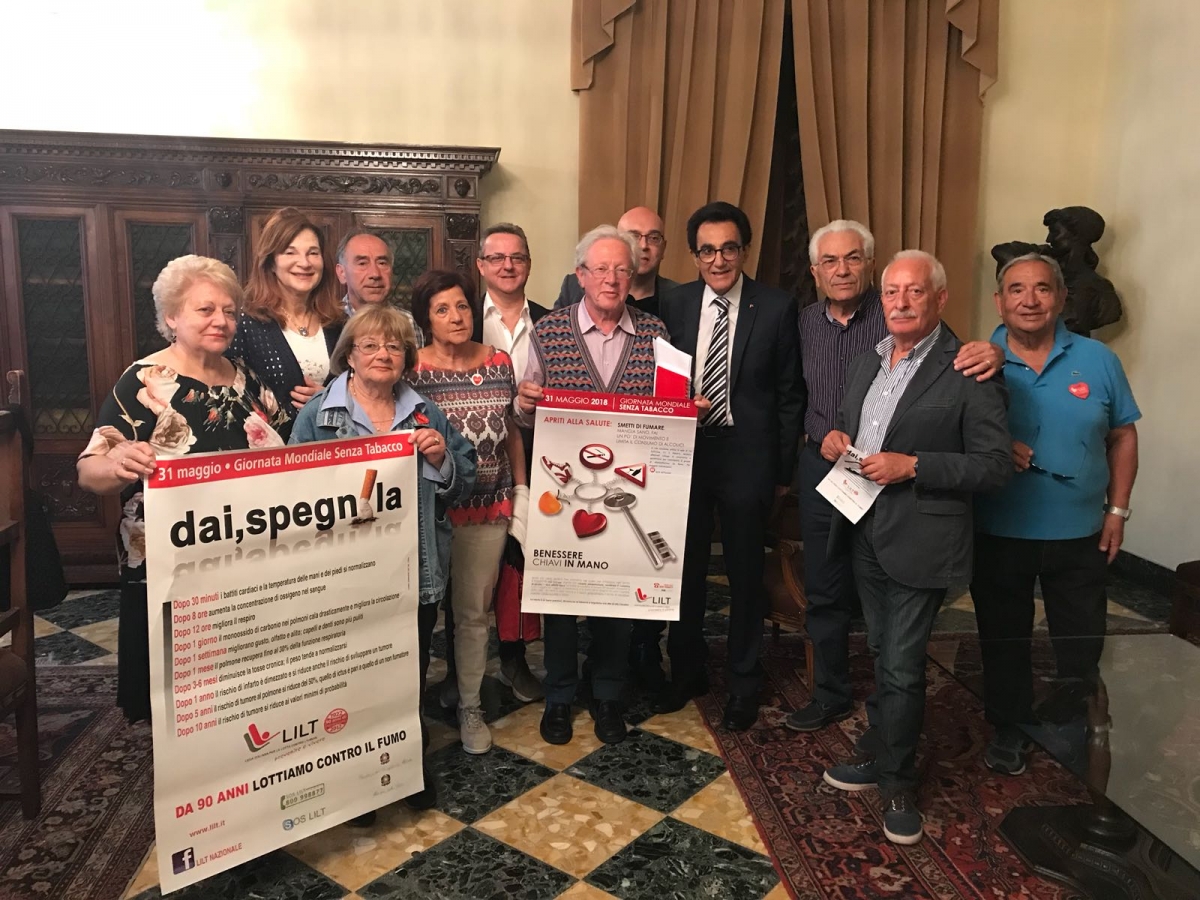 Foto-di-gruppo1-389b.jpg