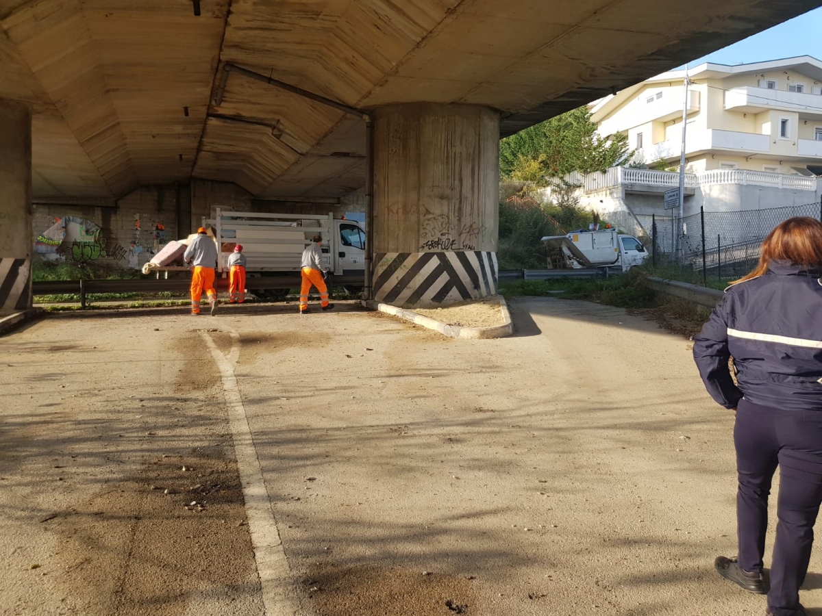 sgombero-via-de-gasperi_1.jpeg