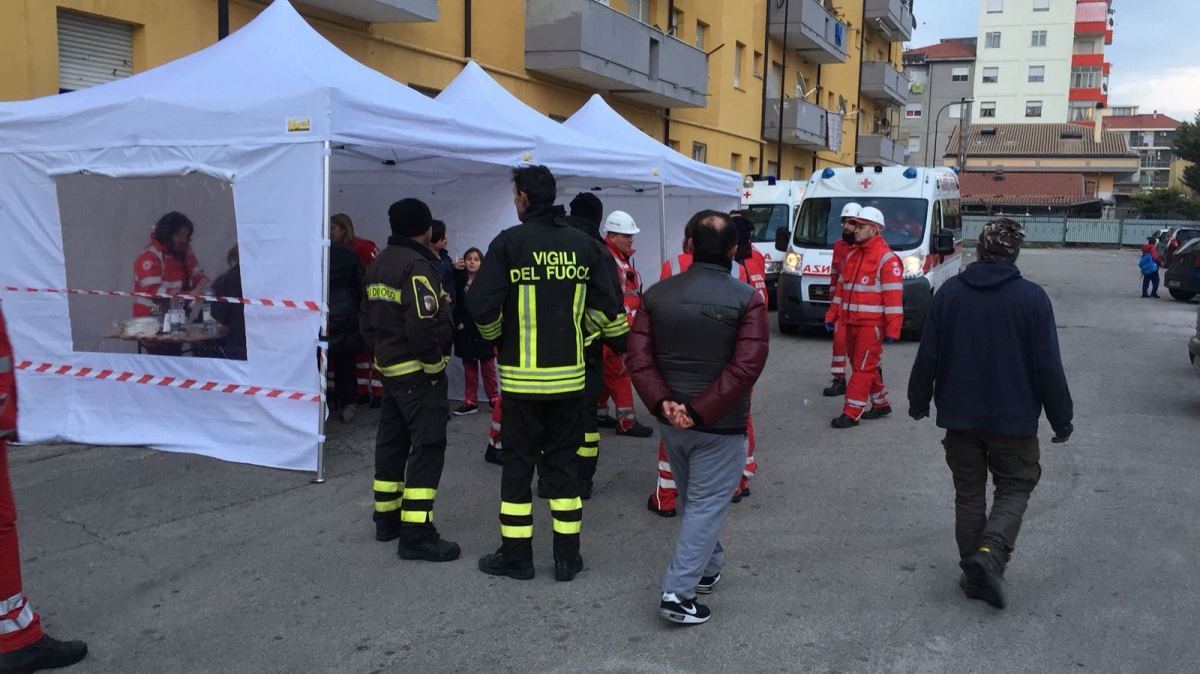 tenda-croce-rossa.jpg