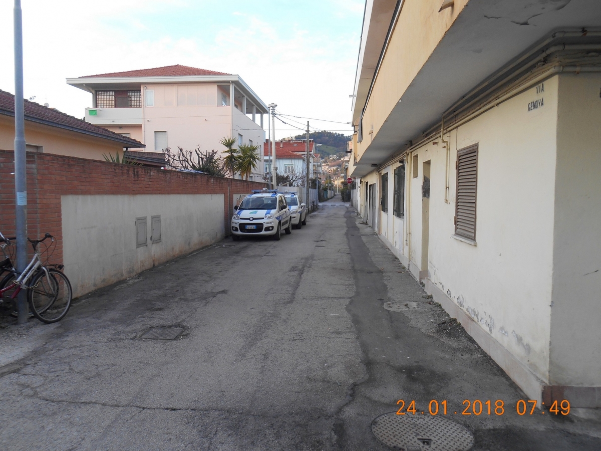 via-genova-controlli.JPG