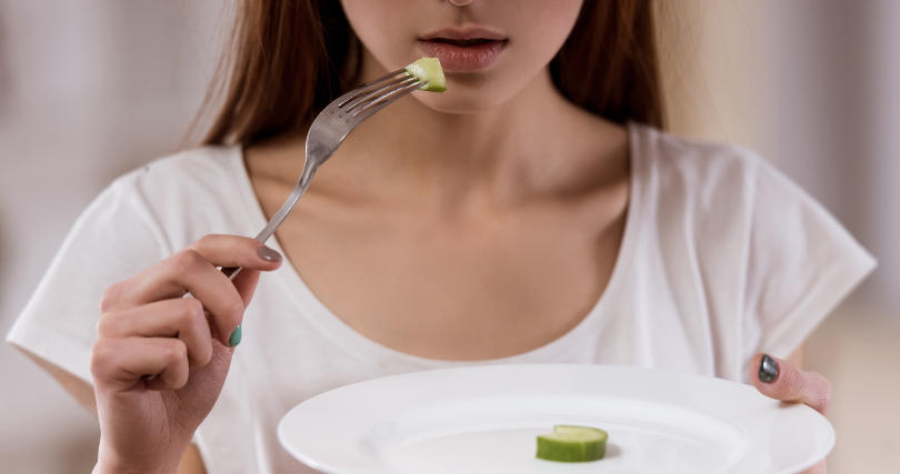 anoressia-mangiare.jpg