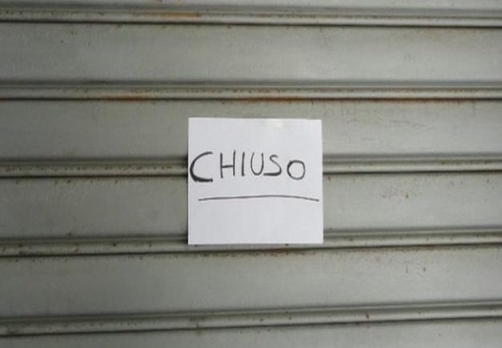 chiuso-negozio.jpg