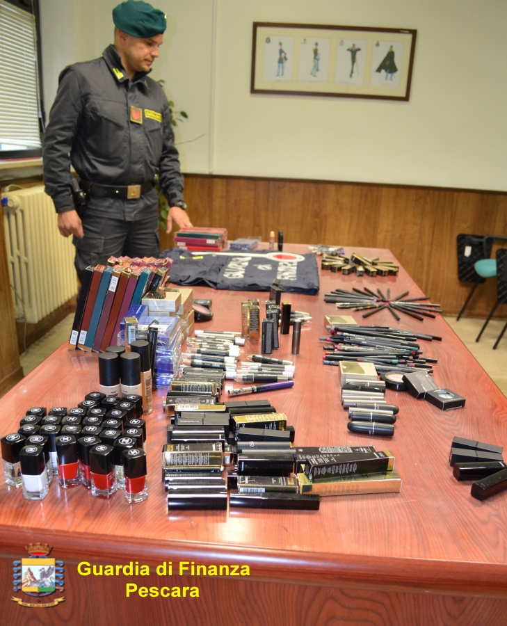 sequestro-profumi-contraffatti-finanza.JPG