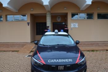 Carabinieri-di-Cepagatti.JPG