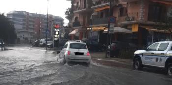 maltempo-pescara-via-rio-sparto.jpg