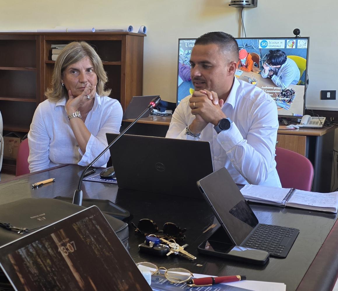 https://www.pescaranews.net/archivi/immagini/2026/C/commissione_scuola.jpeg