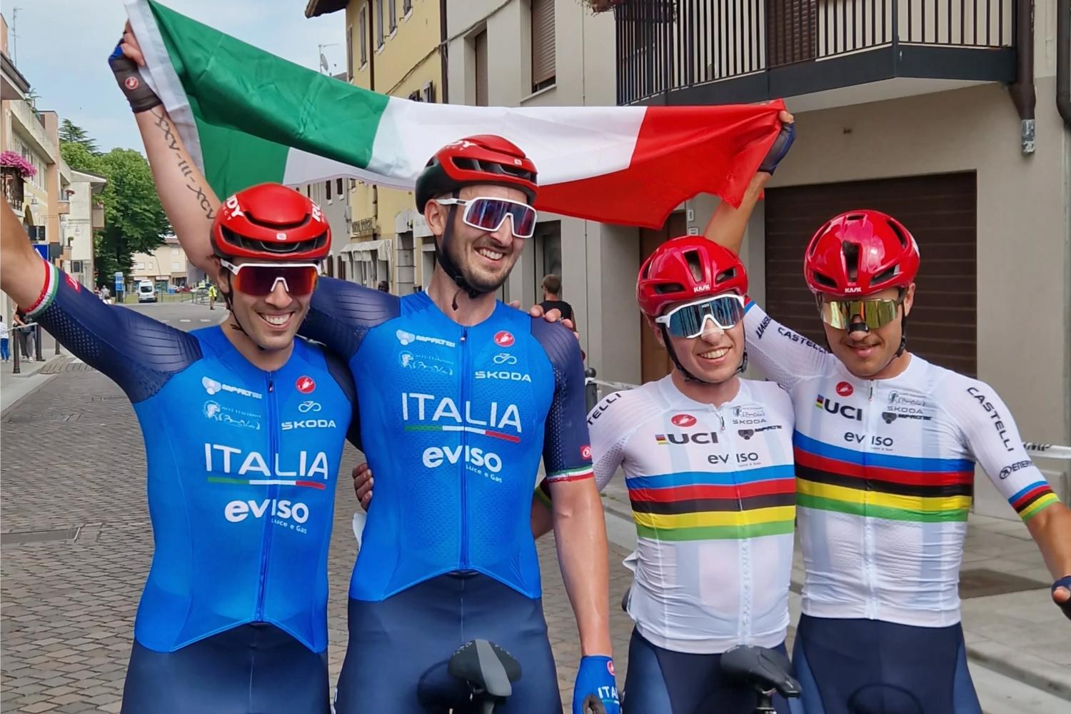 https://www.pescaranews.net/archivi/immagini/2026/E/Europei-Paraciclismo-15062026-i-tandem-da-sx-Toto-(guida),-Bernard,-Andreoli,-Di-Felice-(guida).jpg